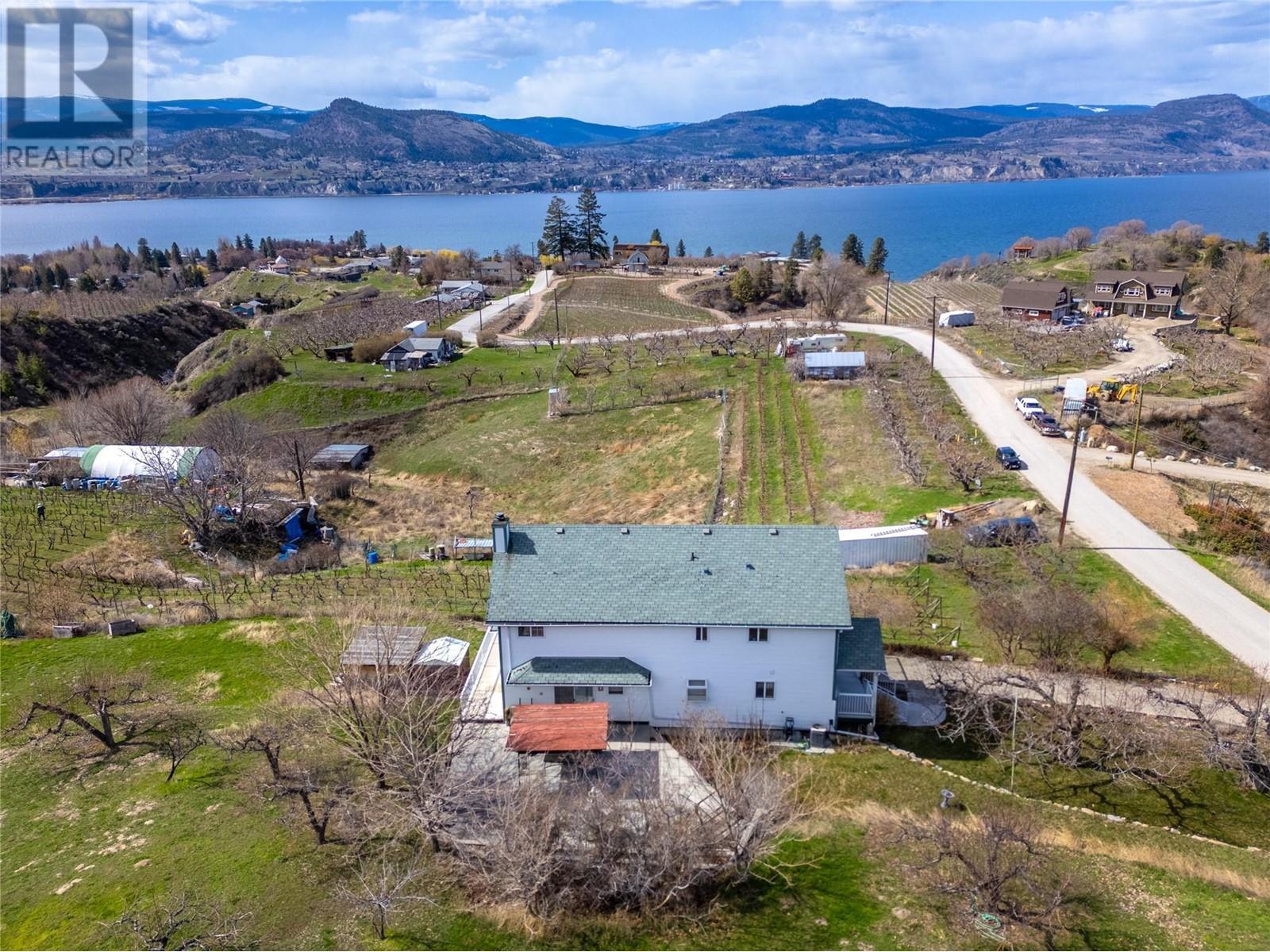 950 Boothe Road, Naramata, BC - Outdoor With Body Of Water With View