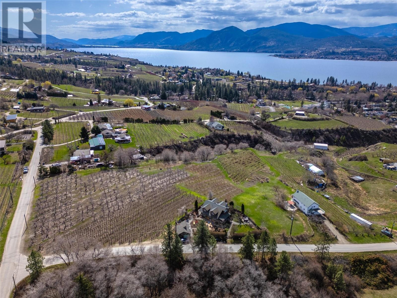 950 Boothe Road, Naramata, BC - Outdoor With Body Of Water With View