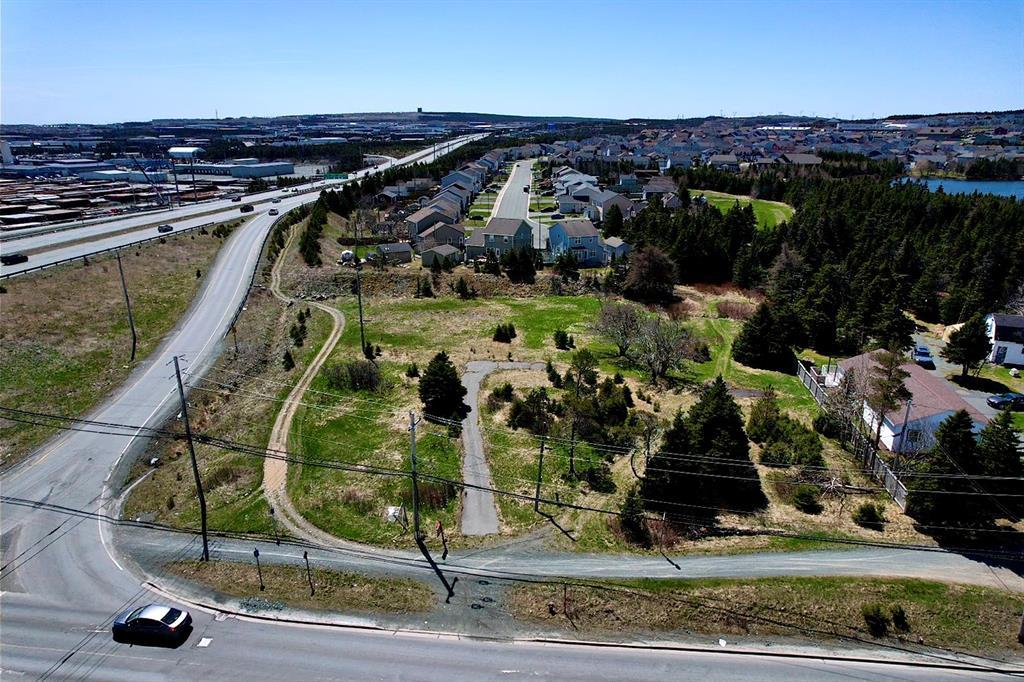 1359-1363 Topsail Road, Paradise, NL