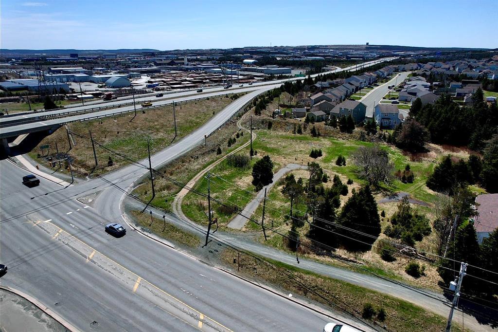 1359-1363 Topsail Road, Paradise, NL