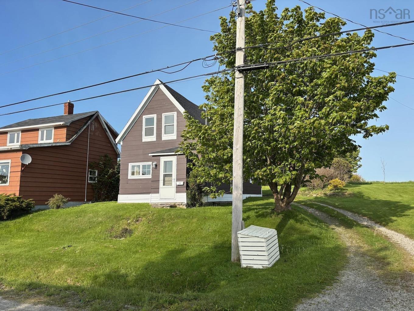 16 Regent Street, Yarmouth, NS