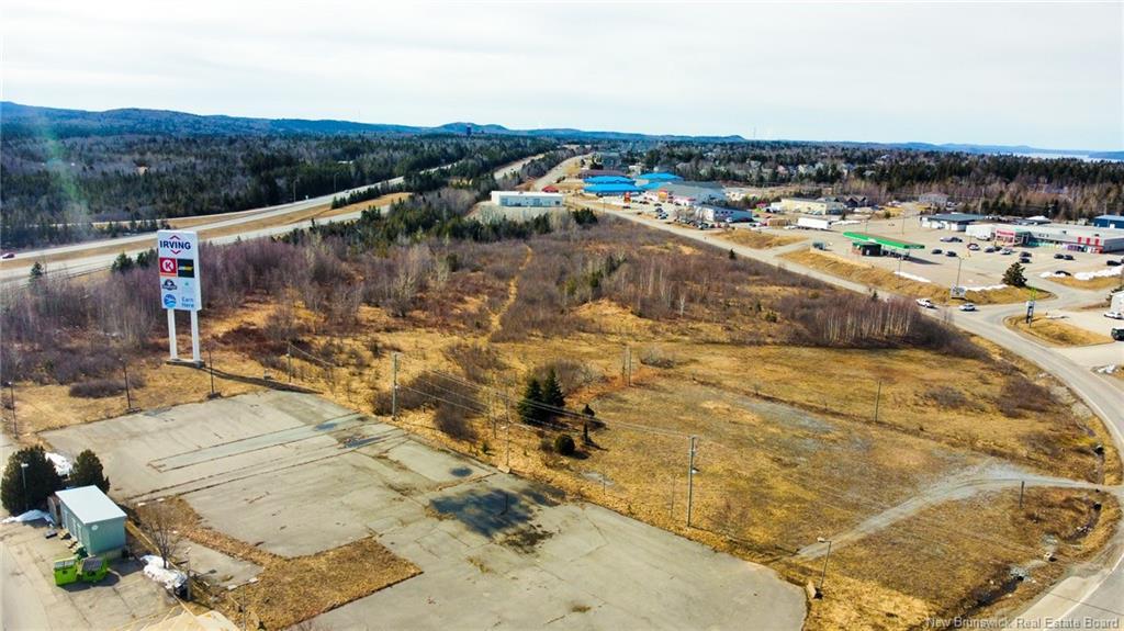25 Millennium Dr, Quispamsis, NB