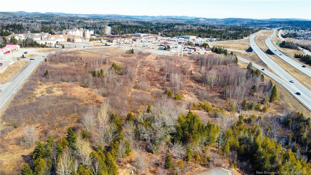 25 Millennium Dr, Quispamsis, NB