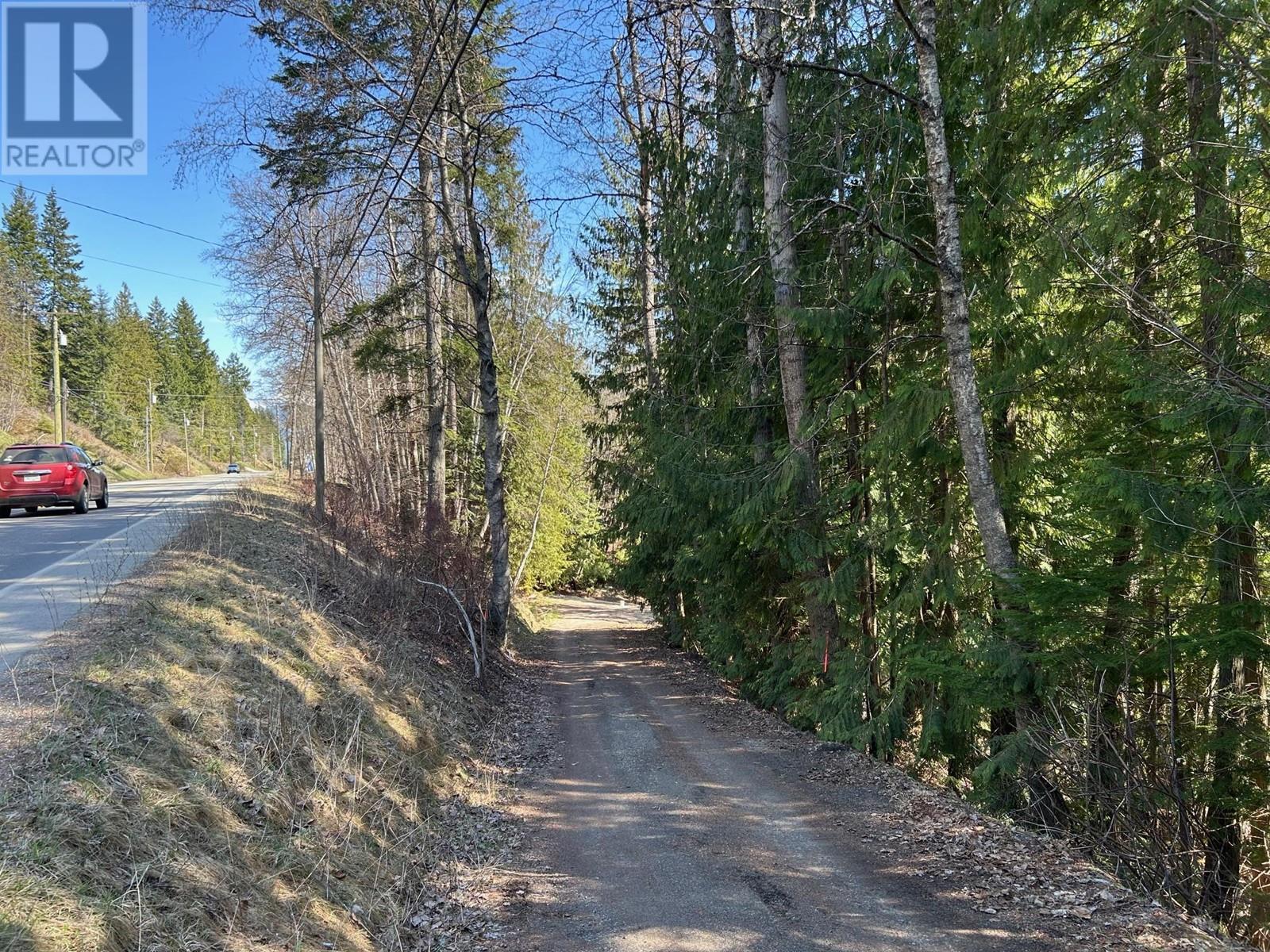 7416 3A Highway, Balfour, BC