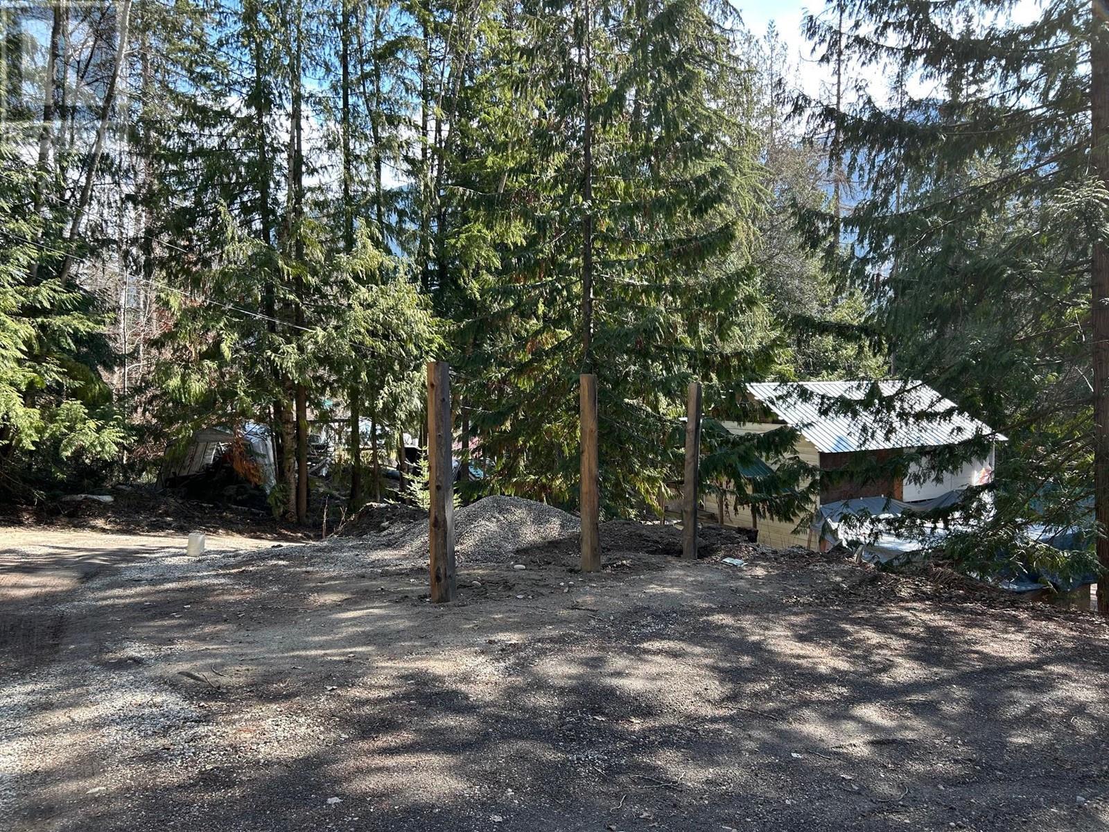 7416 3A Highway, Balfour, BC