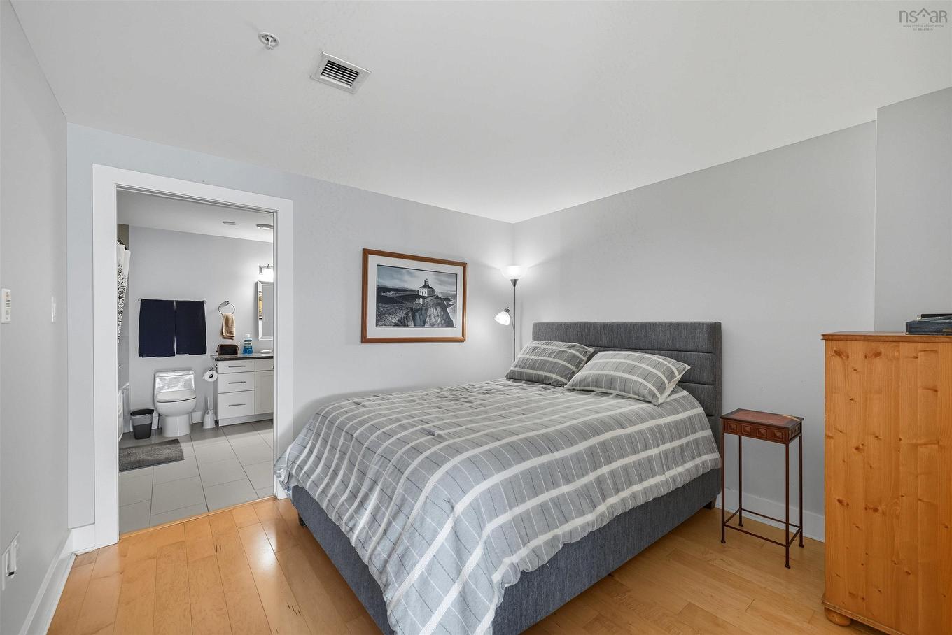 307 31 Kings Wharf Place, Dartmouth, NS