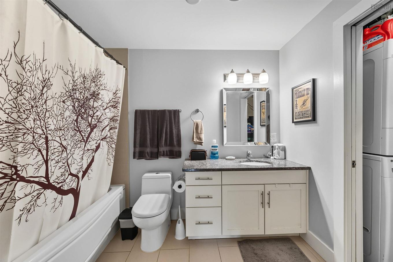 307 31 Kings Wharf Place, Dartmouth, NS