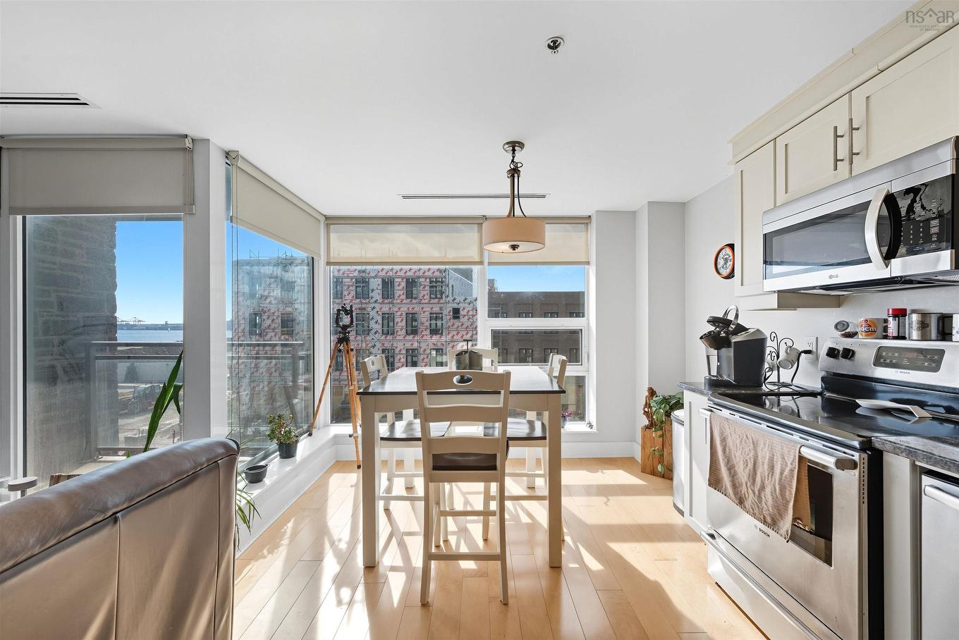 307 31 Kings Wharf Place, Dartmouth, NS