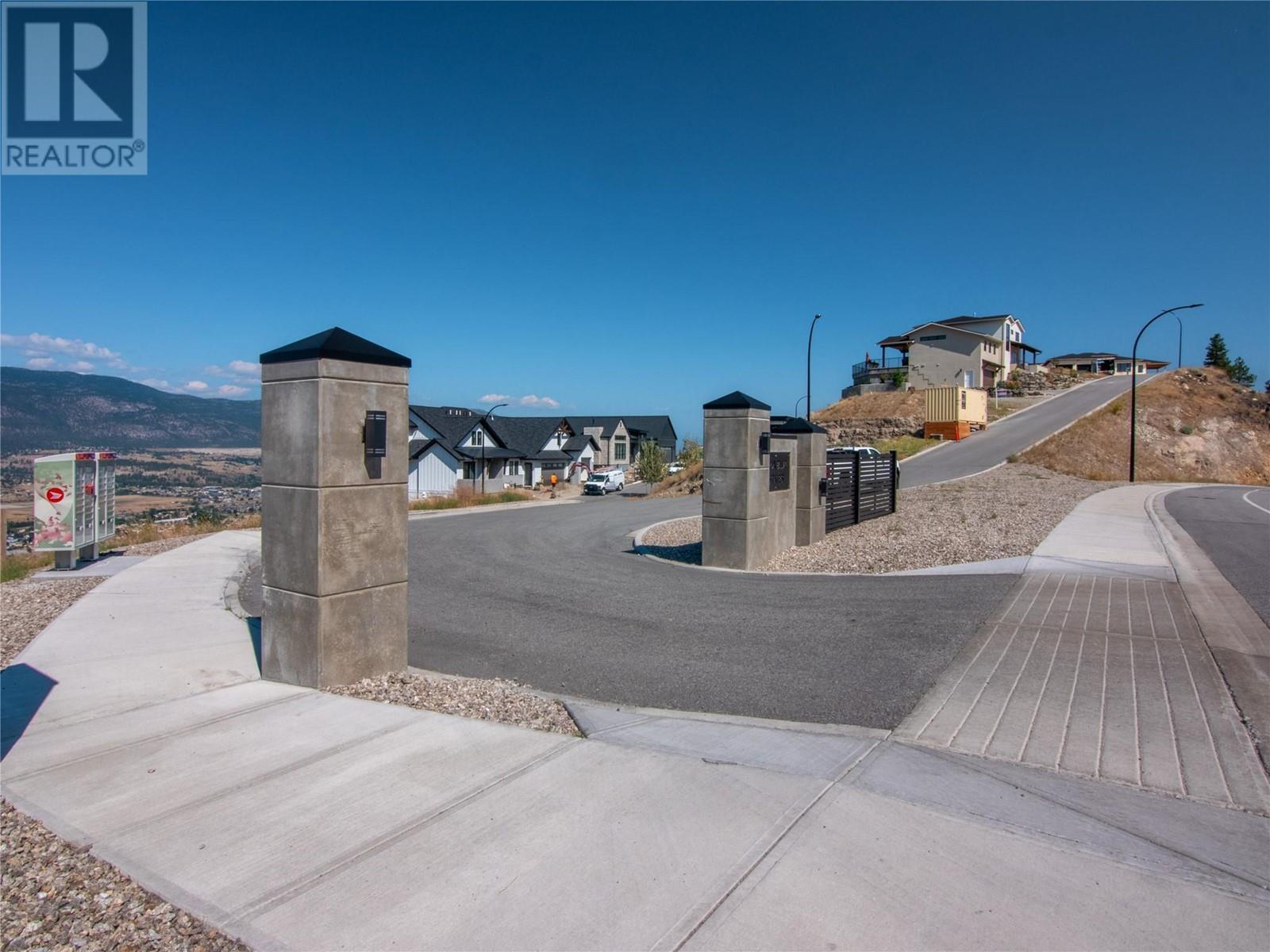 3331 Evergreen Drive Unit# 105, Penticton, BC