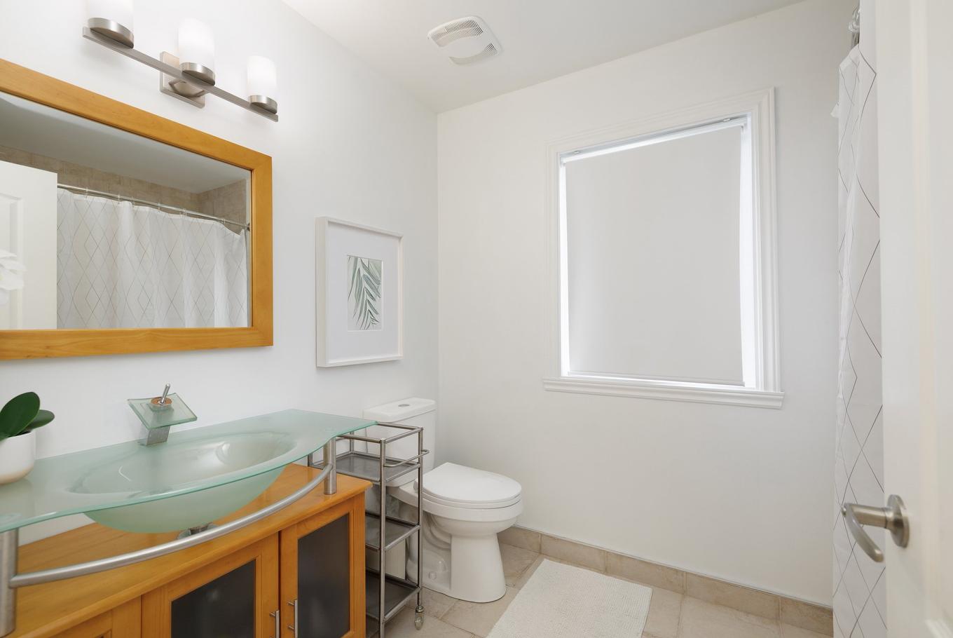 Salle de bains - 706 Rue Des Châtaigniers, Pincourt, QC - Indoor Photo Showing Bathroom