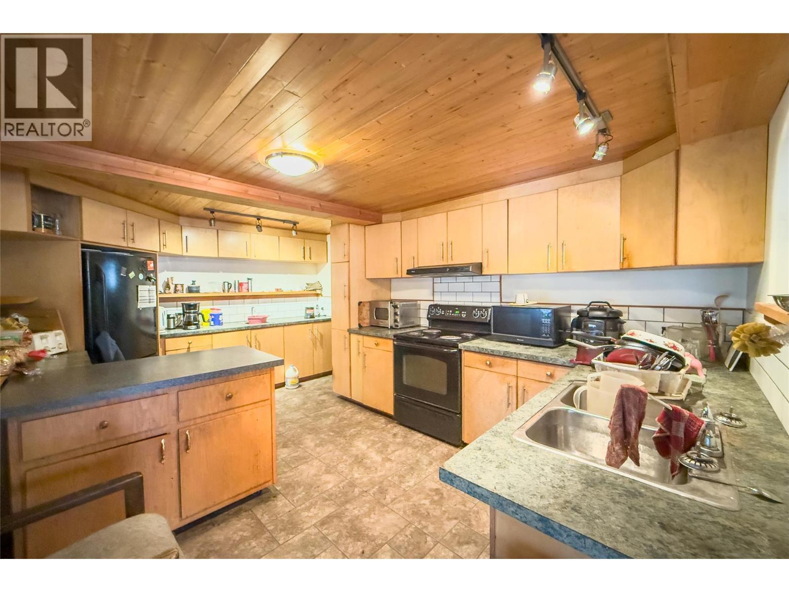 3082 Imler Road, Golden, BC