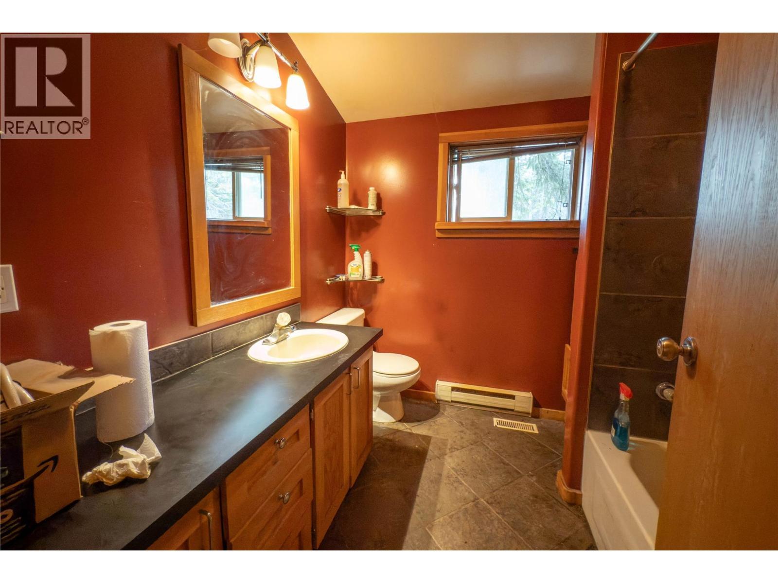 3082 Imler Road, Golden, BC