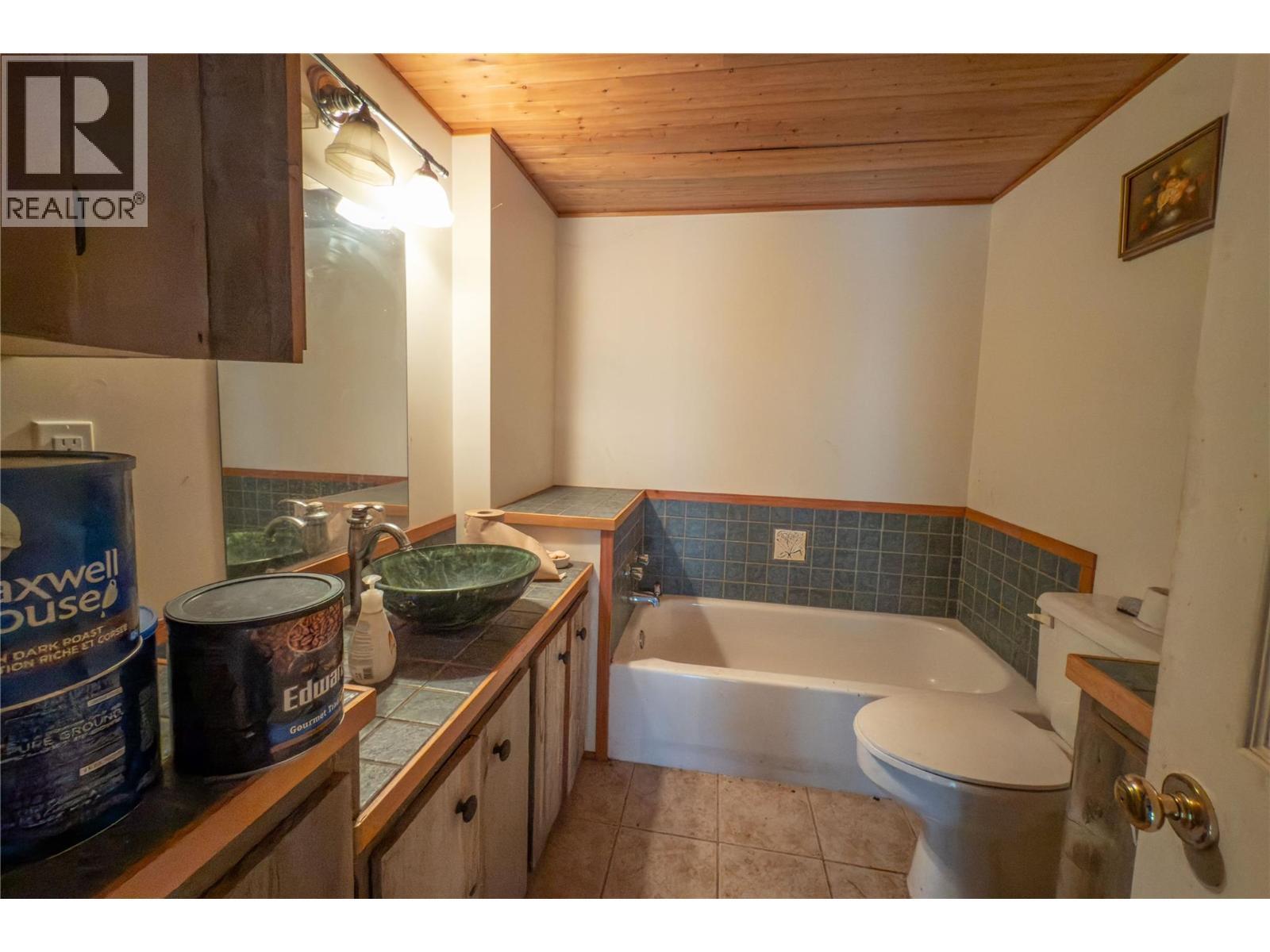 3082 Imler Road, Golden, BC