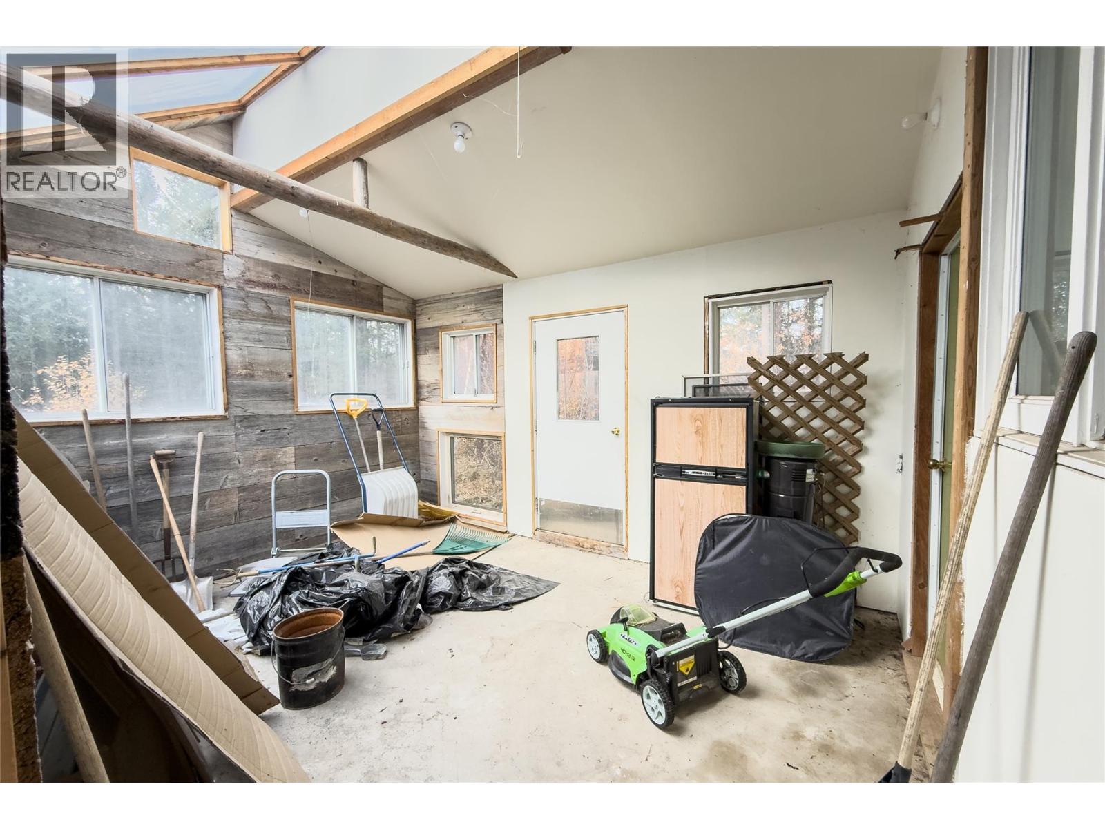 3082 Imler Road, Golden, BC