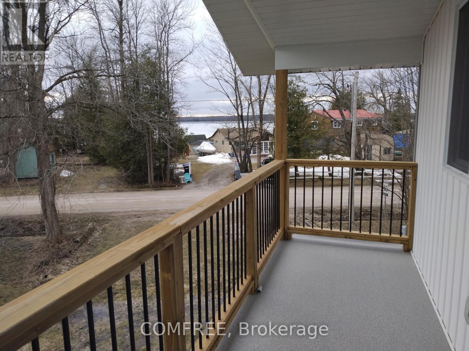 7177 Beach Drive, Ramara, ON - Outdoor With Balcony