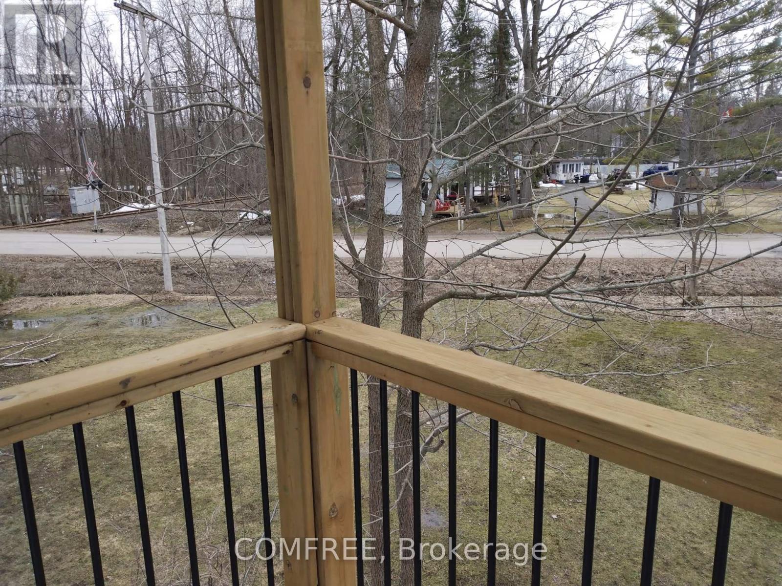 7177 Beach Drive, Ramara, ON - Outdoor With Balcony