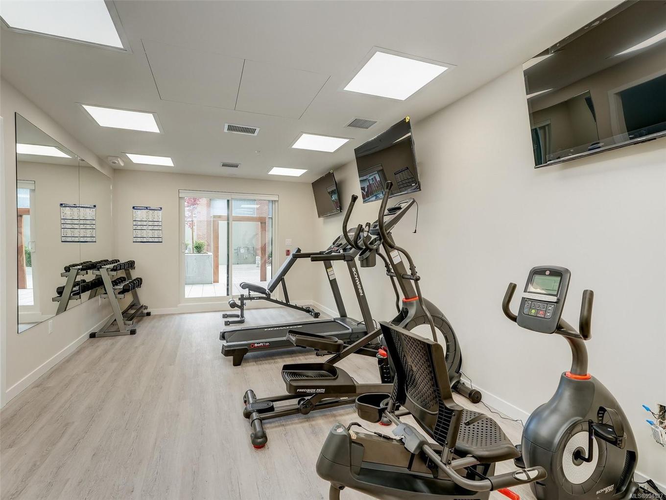 309-654 Granderson Rd, Langford, BC - Indoor Photo Showing Gym Room
