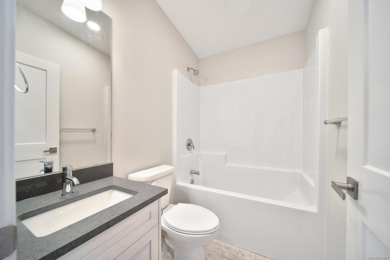 104-3499 Henry Rd, Chemainus, BC