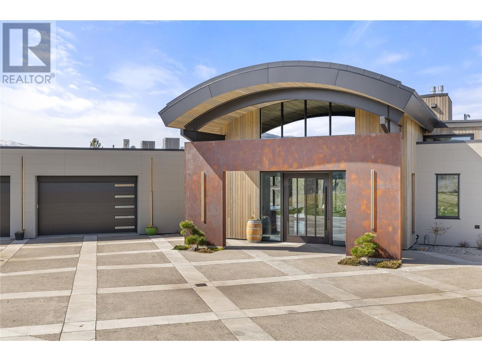 4275 Todd Road, Kelowna, BC - Outdoor