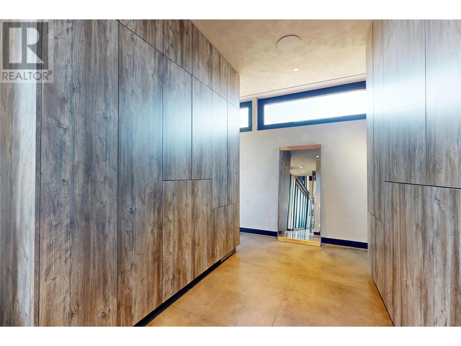 Walk through Closet w/ample space - 4275 Todd Road, Kelowna, BC - Indoor Photo Showing Other Room