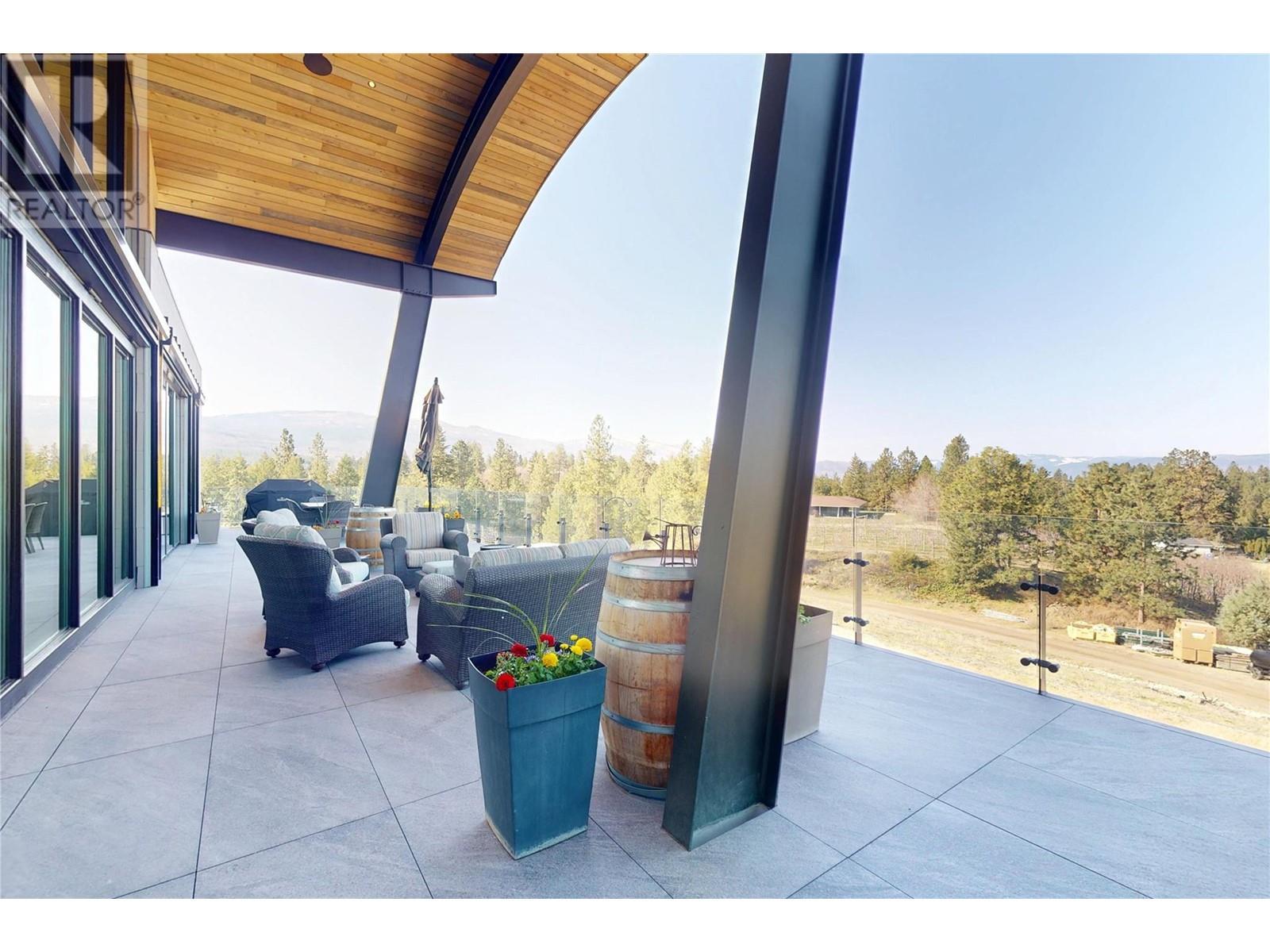 4275 Todd Road, Kelowna, BC - Outdoor With Exterior