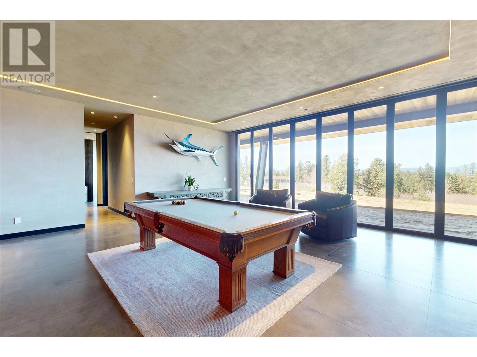 4275 Todd Road, Kelowna, BC - Indoor Photo Showing Other Room