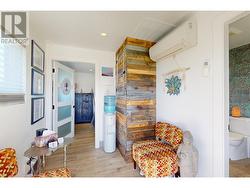 Well air conditioned & heated - currently used as a massage clinic -