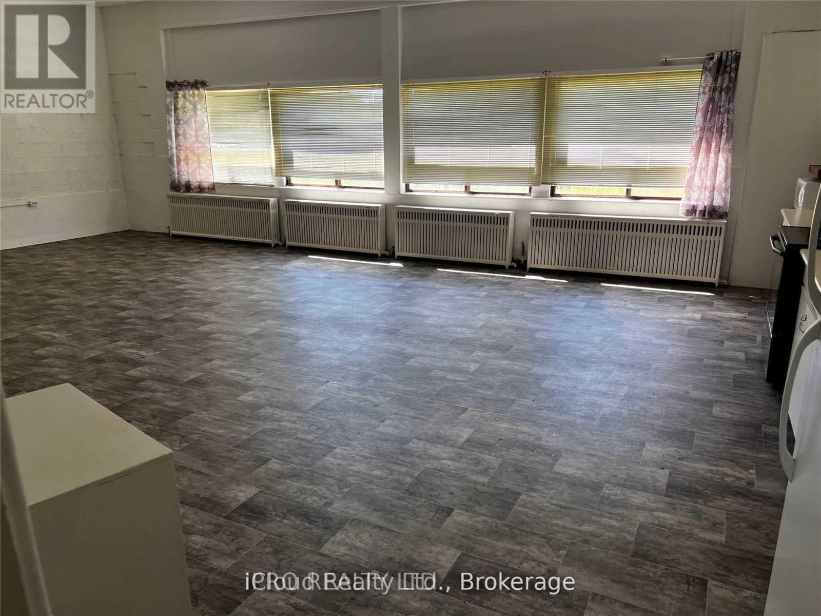 10611 Highway 3, Wainfleet, ON