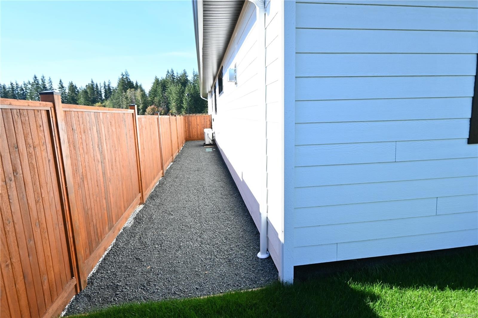 766 Sitka St, Campbell River, BC