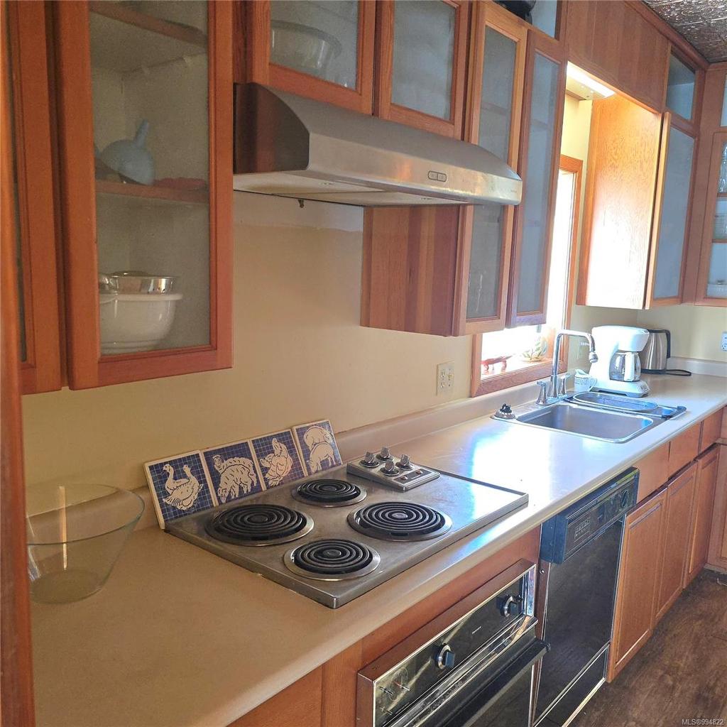 220 1St St, Sointula, BC