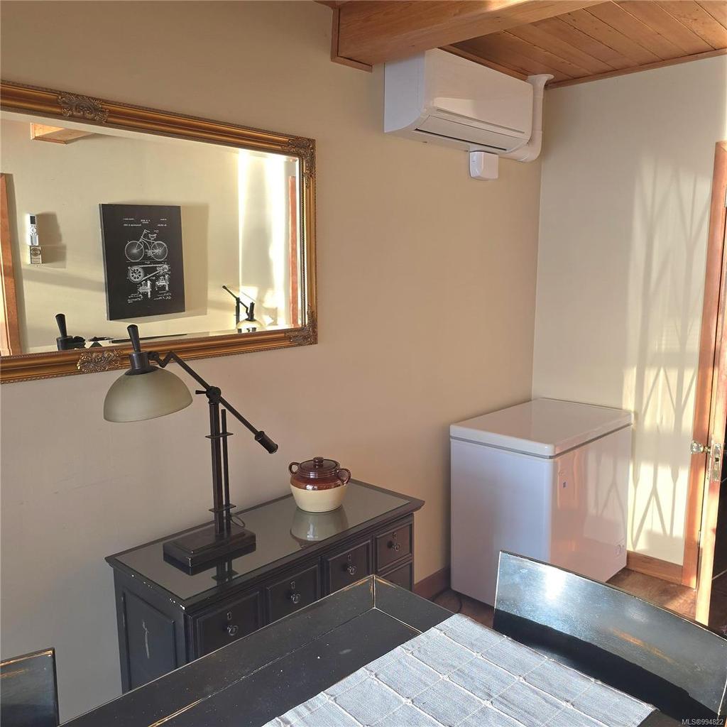 220 1St St, Sointula, BC