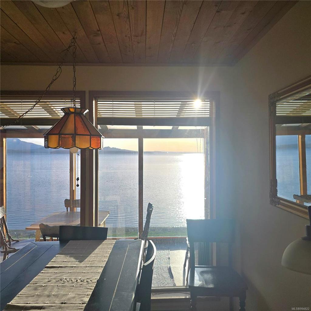 220 1St St, Sointula, BC