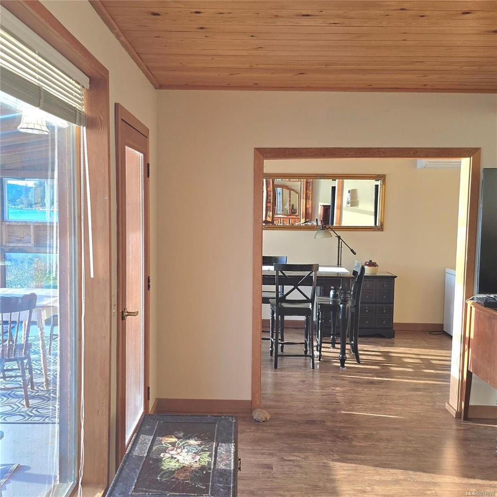 220 1St St, Sointula, BC