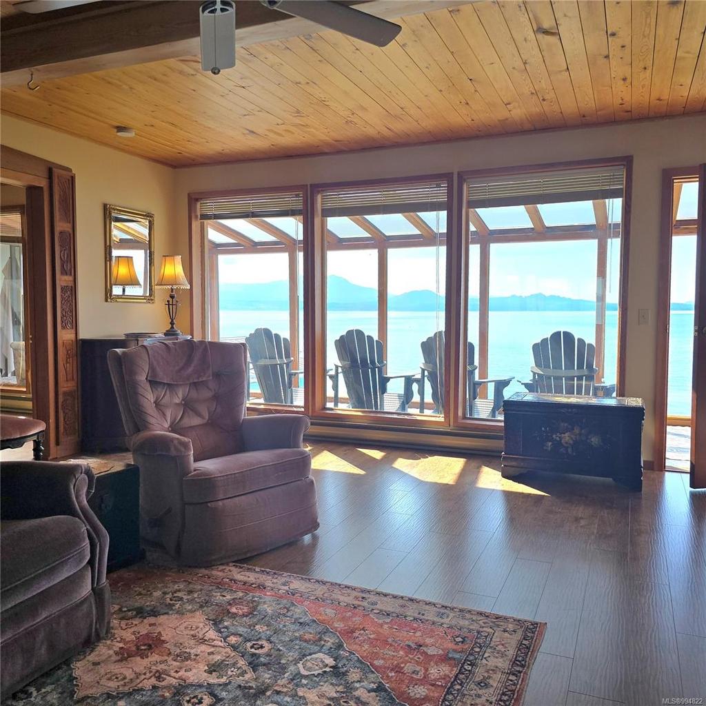 220 1St St, Sointula, BC