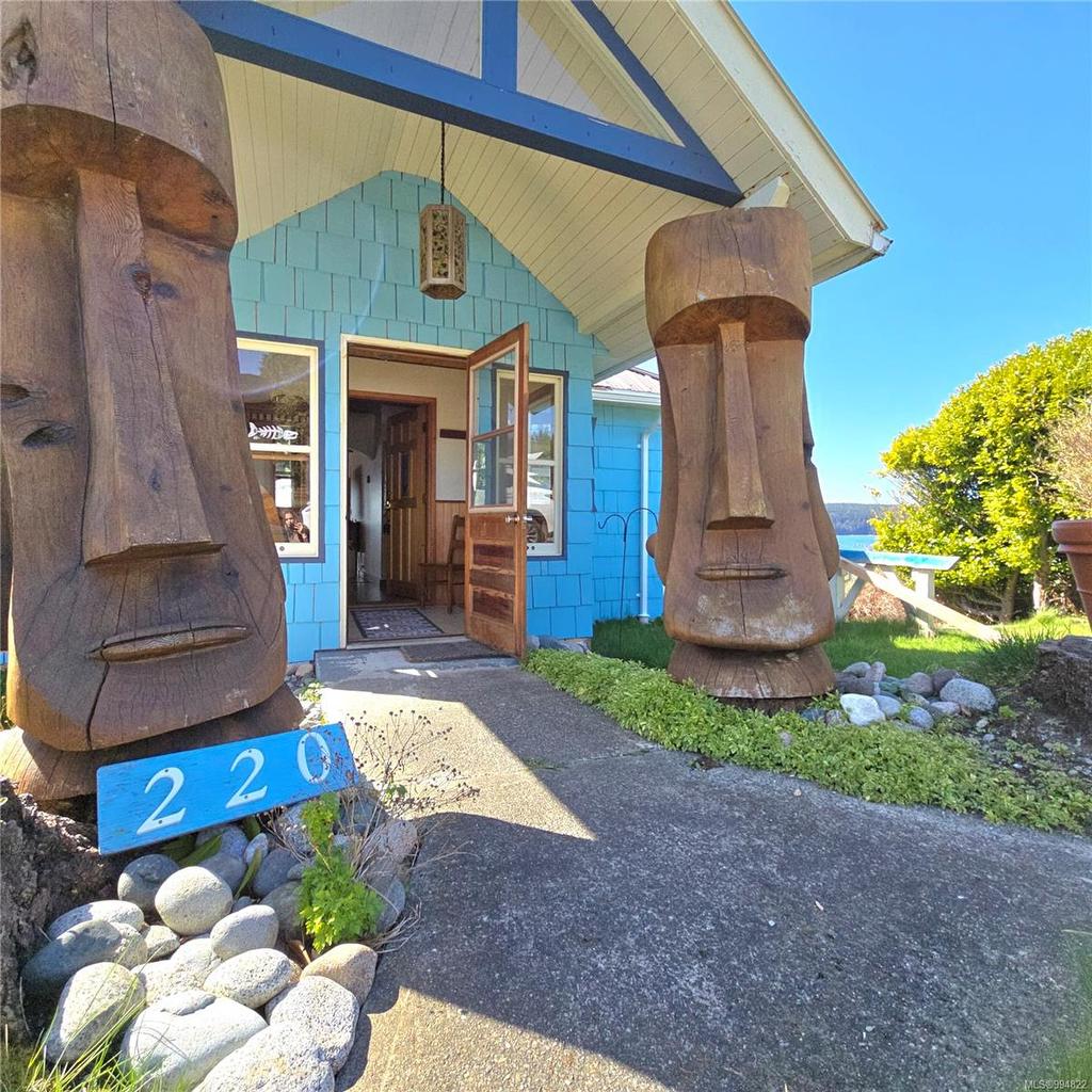 220 1St St, Sointula, BC