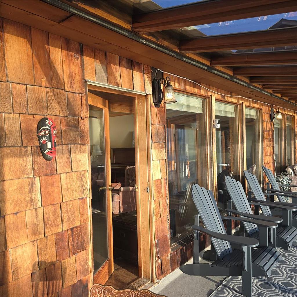 220 1St St, Sointula, BC