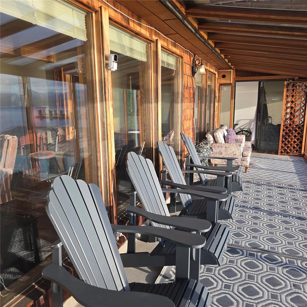 220 1St St, Sointula, BC