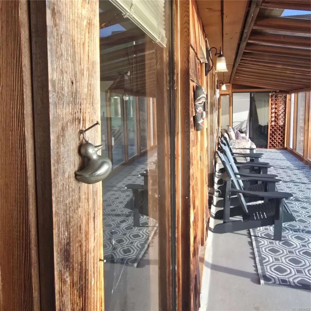 220 1St St, Sointula, BC