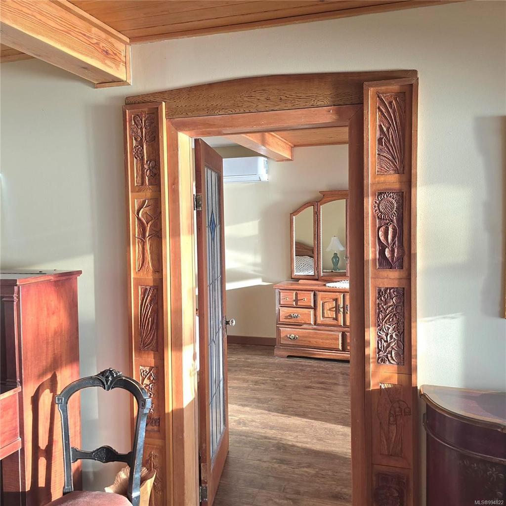 220 1St St, Sointula, BC