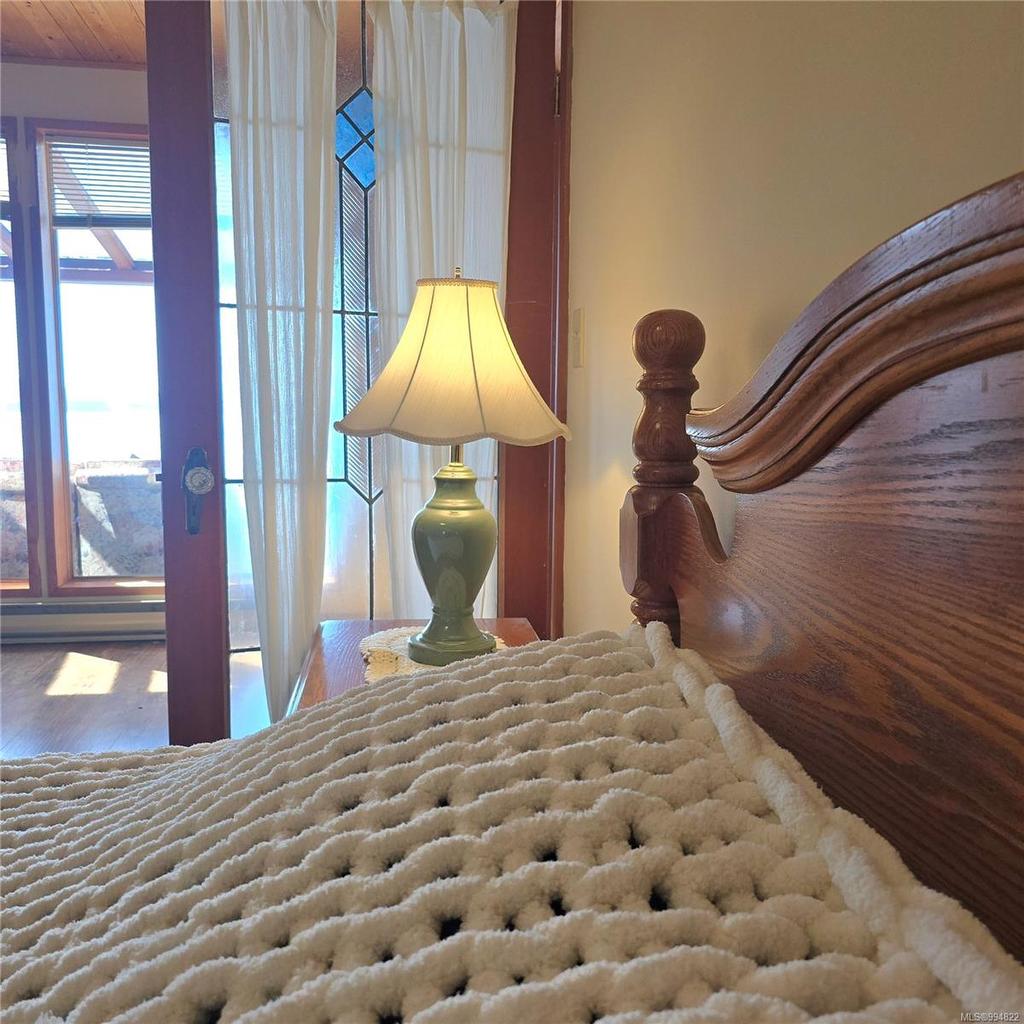 220 1St St, Sointula, BC