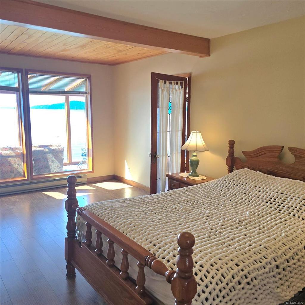 220 1St St, Sointula, BC