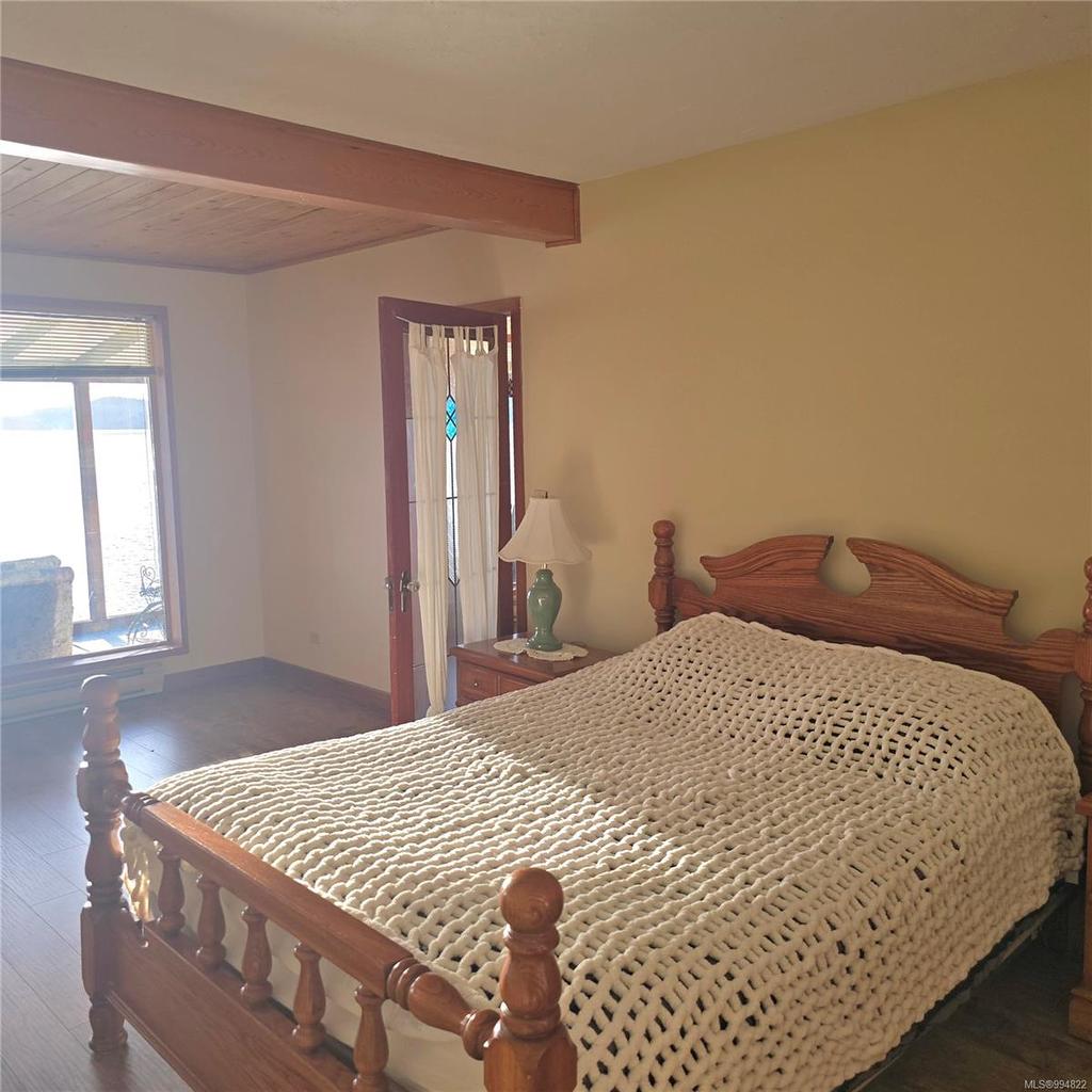 220 1St St, Sointula, BC