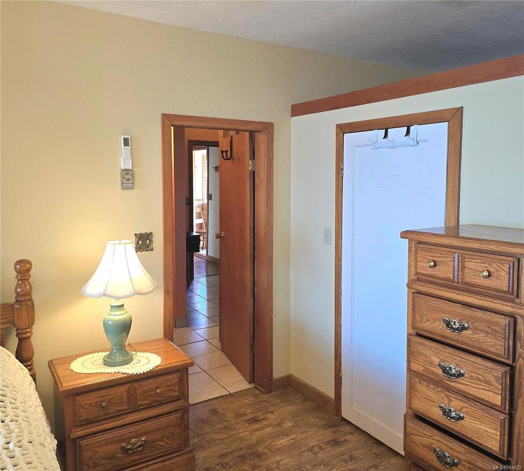 220 1St St, Sointula, BC