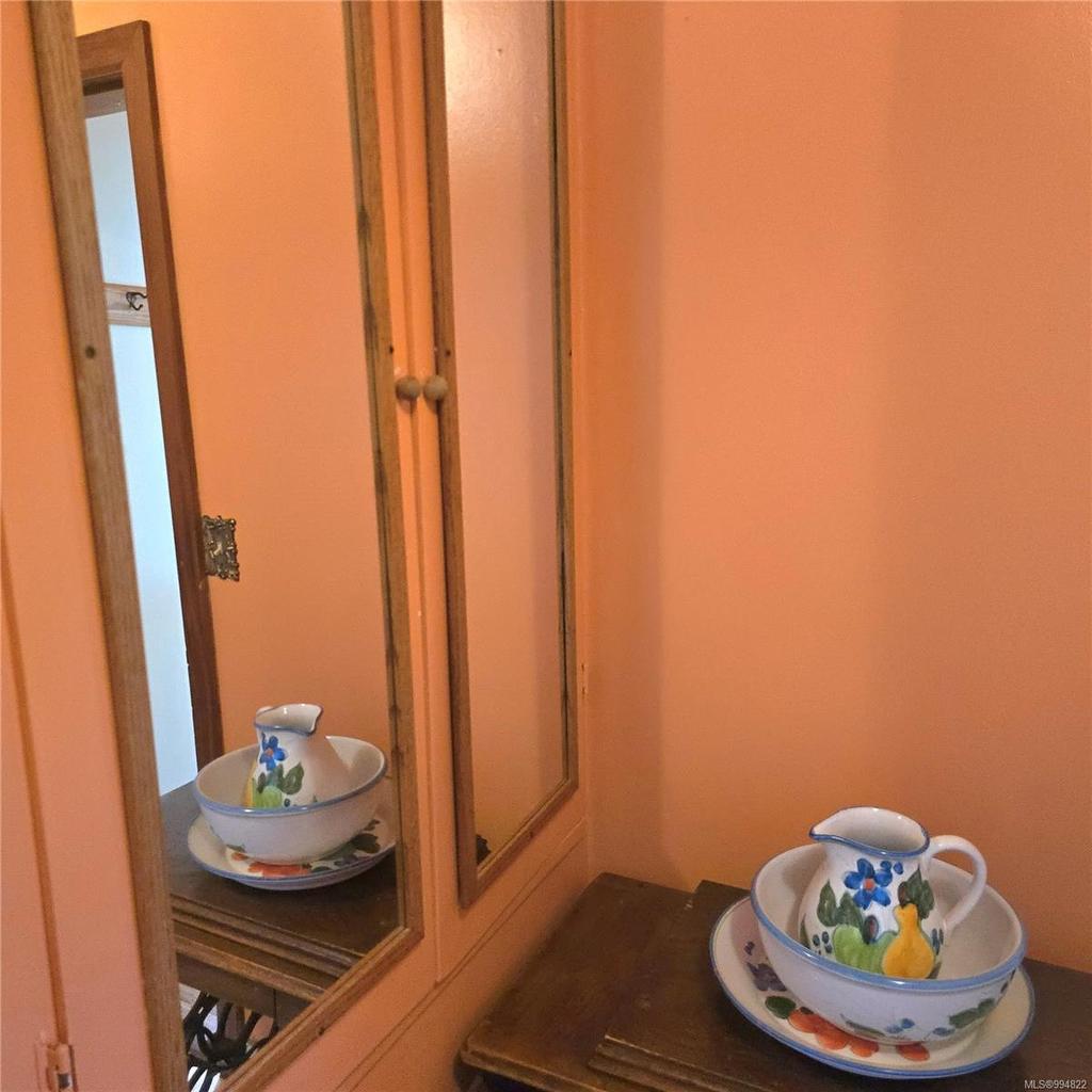 220 1St St, Sointula, BC