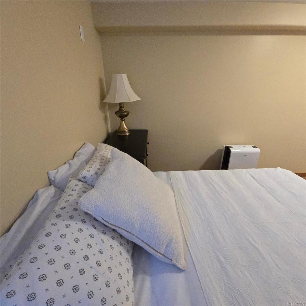 220 1St St, Sointula, BC