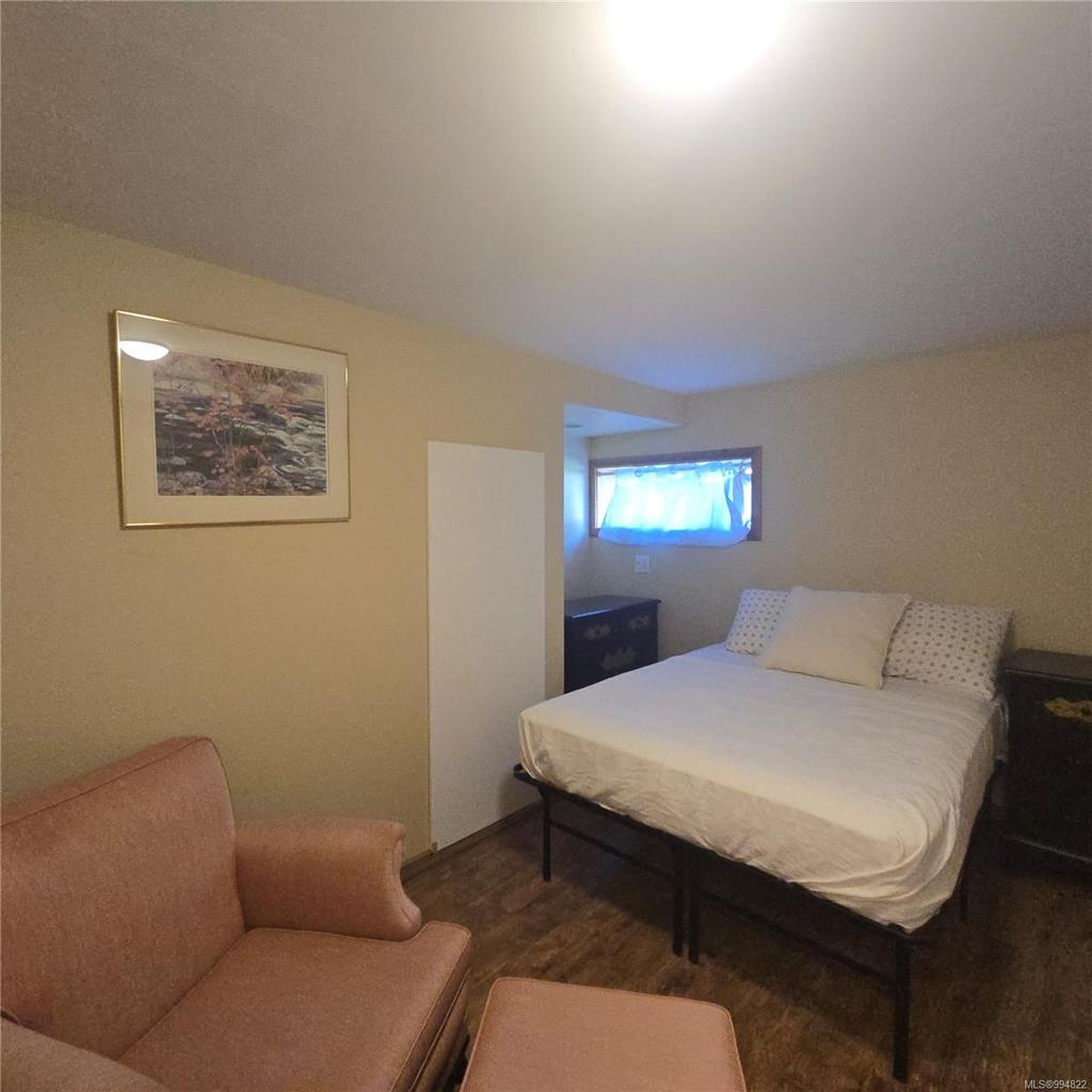 220 1St St, Sointula, BC