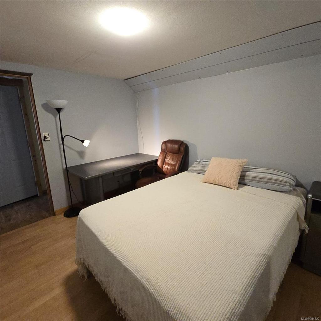 220 1St St, Sointula, BC