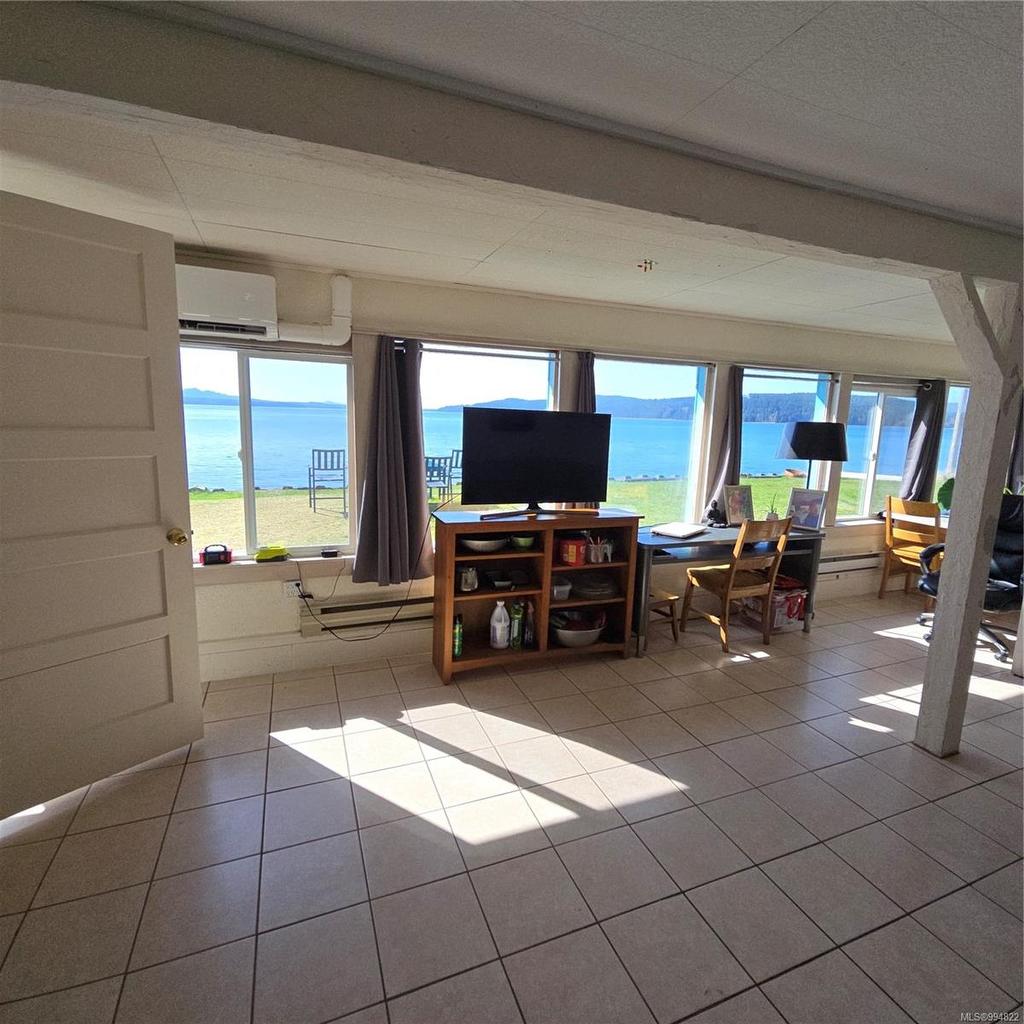 220 1St St, Sointula, BC