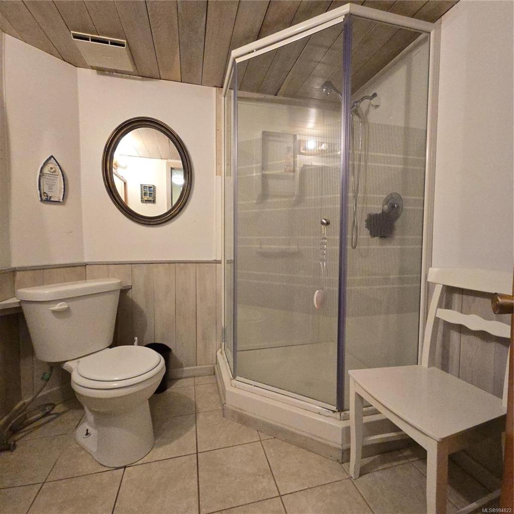 220 1St St, Sointula, BC