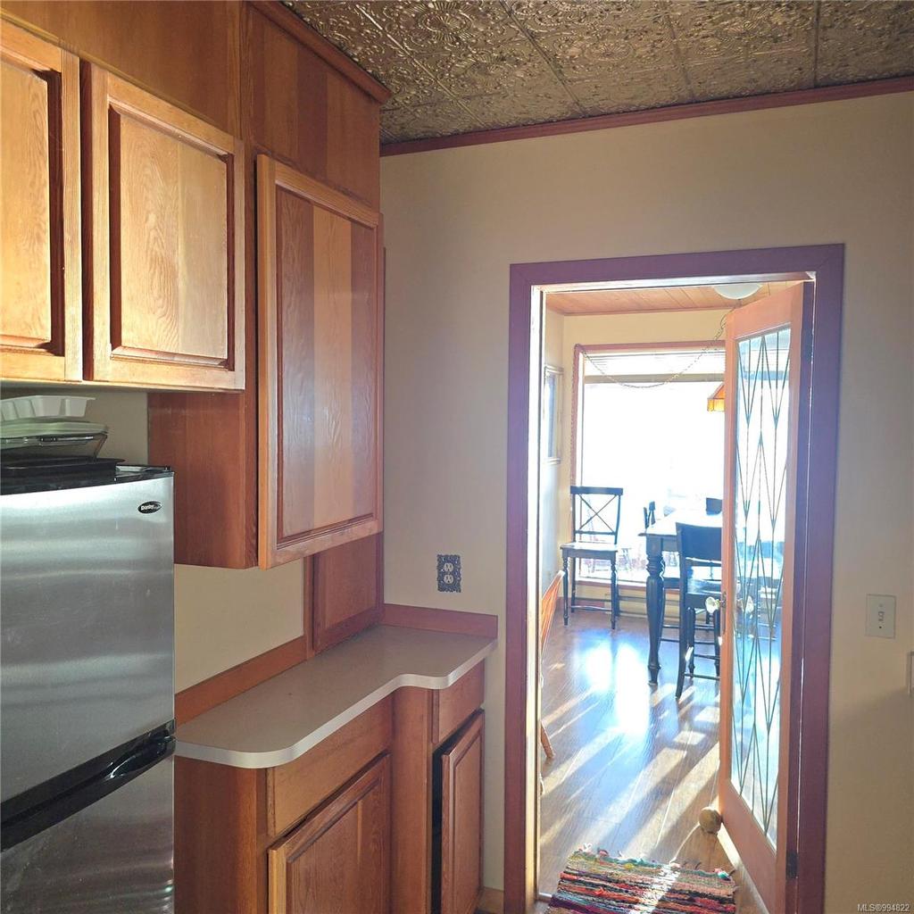 220 1St St, Sointula, BC